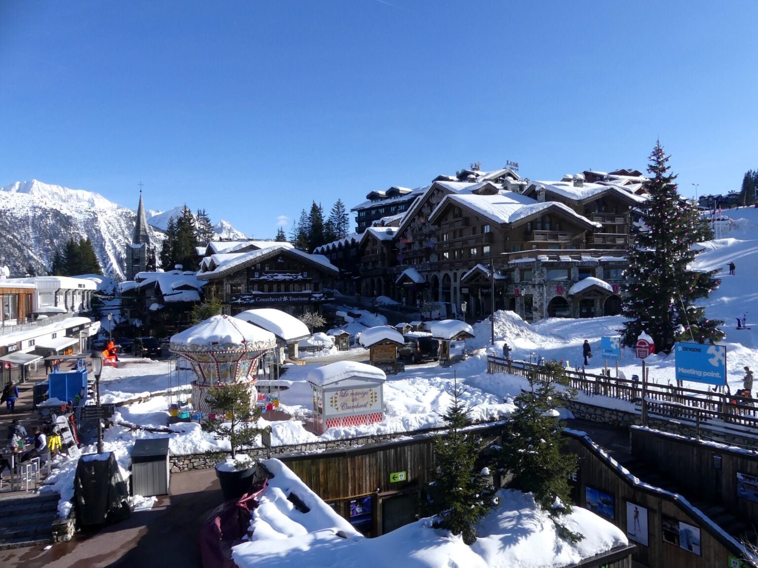Top 20 Best Ski Resorts Around the World - Travels Canvas